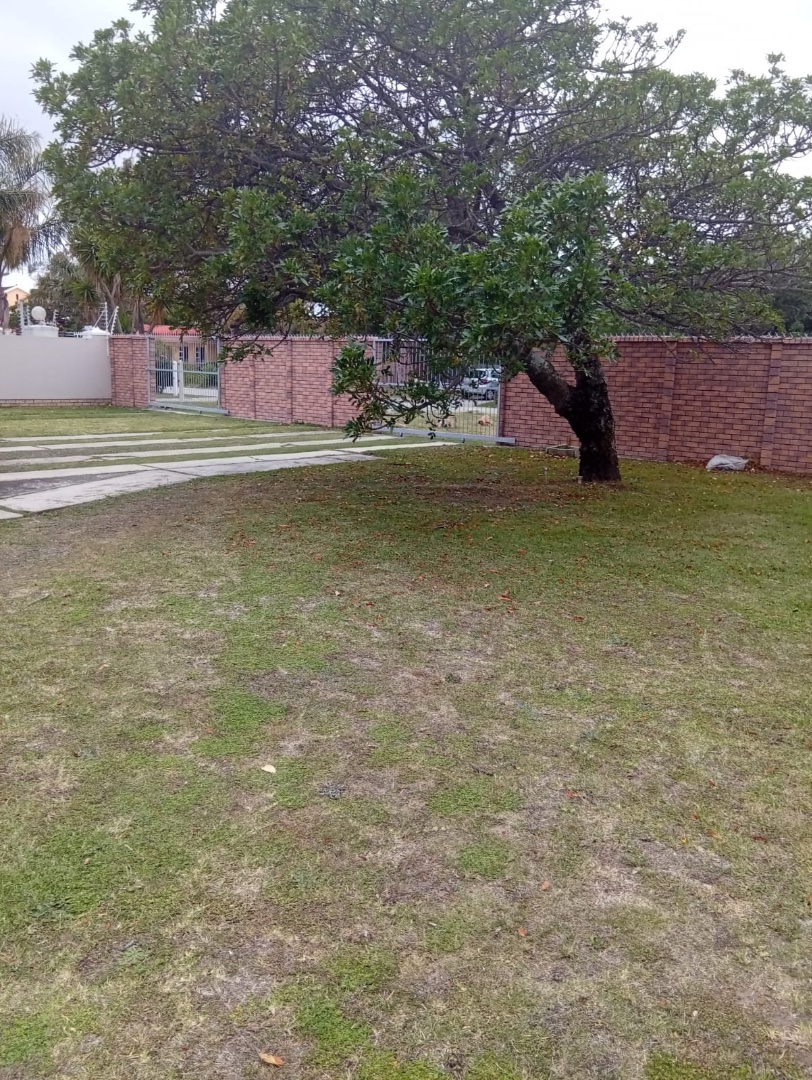 4 Bedroom Property for Sale in Sunridge Park Eastern Cape